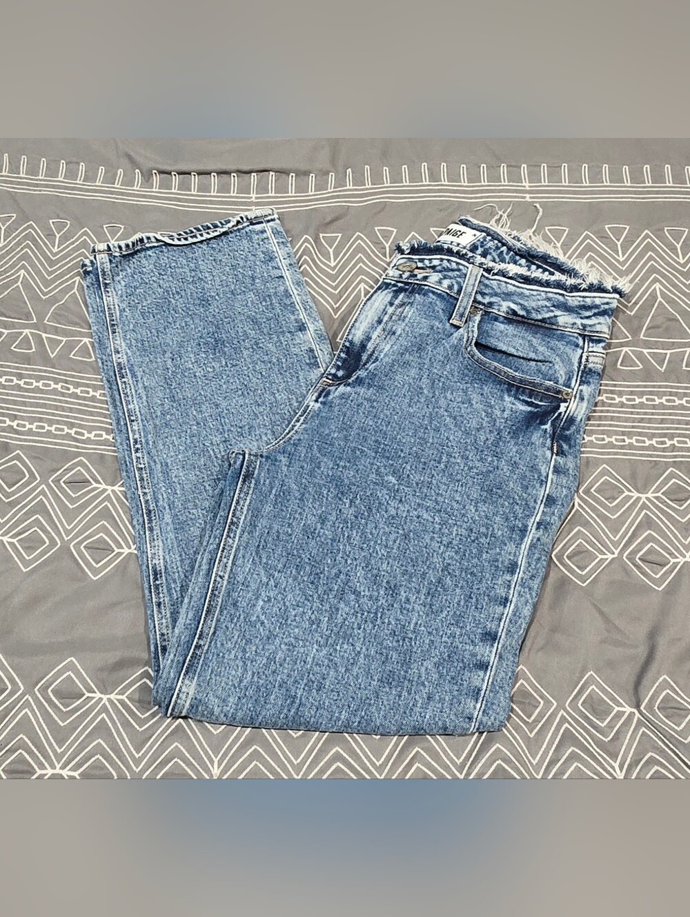 Paige Noella High Waisted Straight Leg Jean Size 26